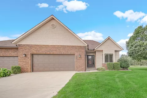 16484 Pretty View Dr #14, Plymouth, IN 46563