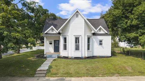 10350 Walnut St, Cynthiana, IN 47612