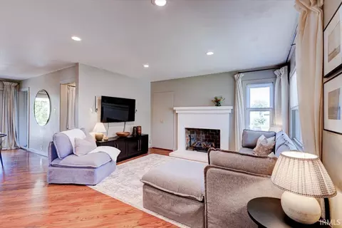Living - 1101 M St, Bedford, IN 47421 photo 1 of 1