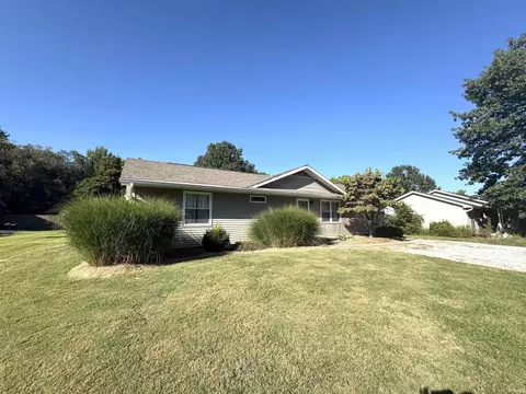 12806 W 300 N, Linton, IN 47441