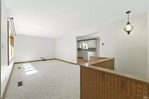 Living - 0075 E 100 S, Lagrange, IN 46761 photo 3 of 5