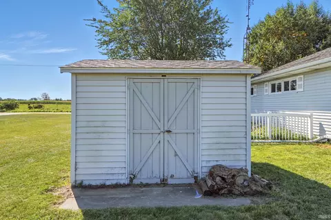 Exterior - 0075 E 100 S, Lagrange, IN 46761 photo 6 of 10
