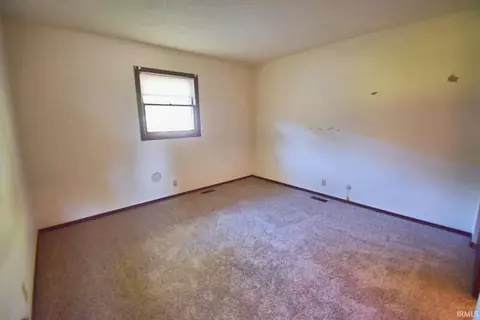 909 E 7th St, Fowler, IN 47944 photo 13