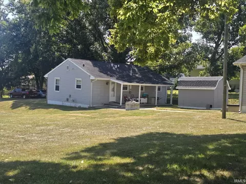 609 E Wiley St, Marion, IN 46952 photo 2