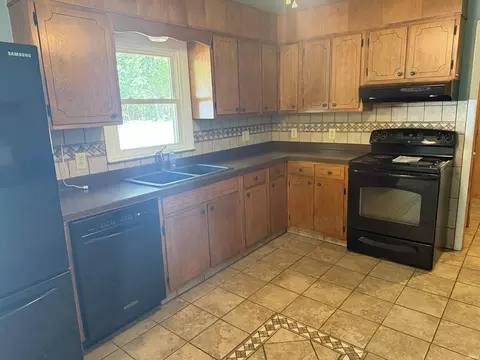 Kitchen - 2413 Spice Valley Rd, Mitchell, IN 47446 photo 1 of 2
