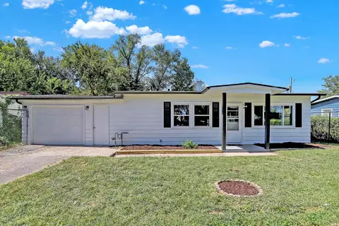 834 Center St, Martinsville, IN 46151