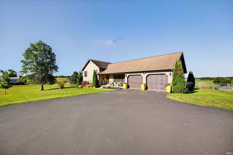 1603 Vfw Rd, Mitchell, IN 47446 photo 2