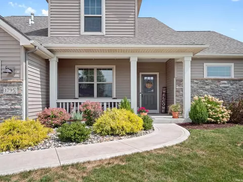 Exterior - 1795 Faircloud Dr, Fort Wayne, IN 46814 photo 2 of 5
