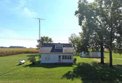 5556 S Sr 119 Rd, Star City, IN 46985