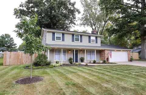 7007 Forestwood Dr, Fort Wayne, IN 46815