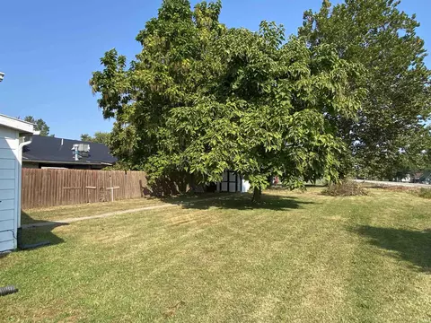507 W Oak St, Mitchell, IN 47446 photo 21