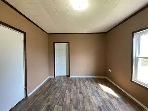 507 W Oak St, Mitchell, IN 47446 photo 13