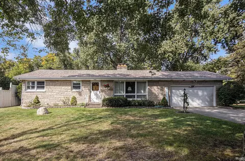 19015 Palisade Ave, South Bend, IN 46637