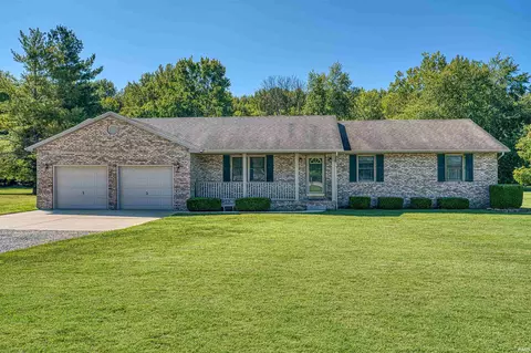 1255 Maple Grove Rd, Boonville, IN 47601