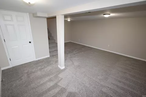 51832 Hedge Ln, Granger, IN 46530 photo 30