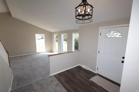 51832 Hedge Ln, Granger, IN 46530 photo 14