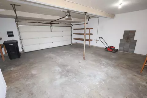 51832 Hedge Ln, Granger, IN 46530 photo 33