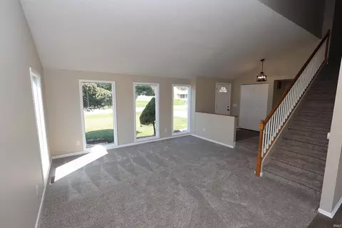 51832 Hedge Ln, Granger, IN 46530 photo 3