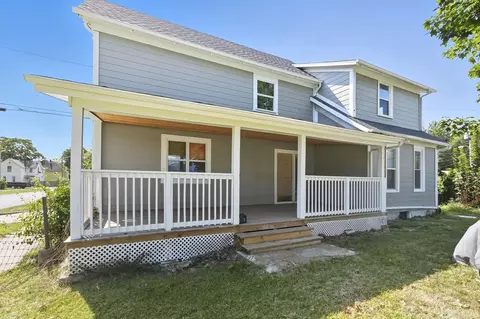 2316 Warsaw St, Fort Wayne, IN 46803
