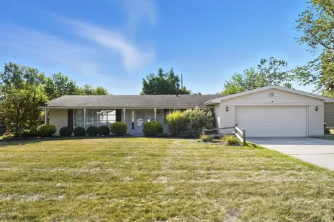 3734 Inwood Dr, Fort Wayne, IN 46815