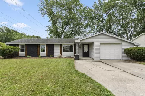 6228 Birchdale Dr, Fort Wayne, IN 46815