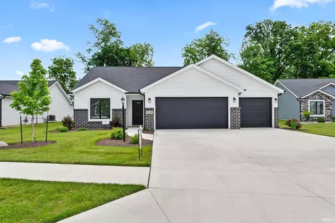 15524 Impala Dr, Huntertown, IN 46748