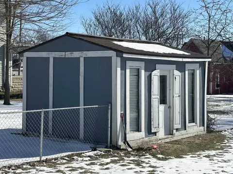 Other - 715 W Oak St, Mitchell, IN 47446 photo 4 of 10