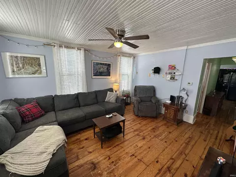 Living - 715 W Oak St, Mitchell, IN 47446 photo 1 of 2