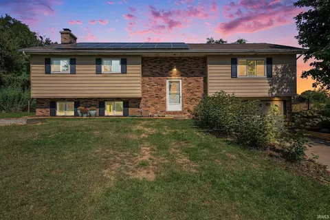 9155 W 360 N, Shipshewana, IN 46565
