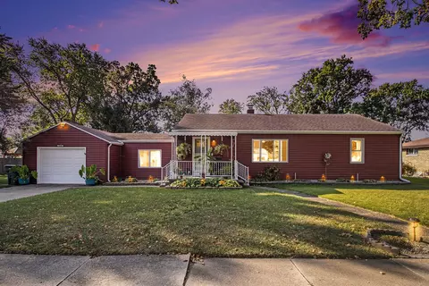 1239 Fulton St, Elkhart, IN 46514