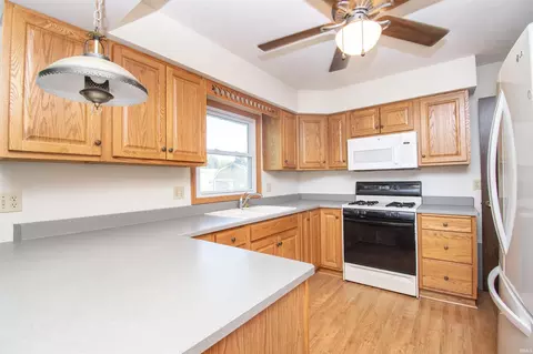 1745 N 075 E, Lagrange, IN 46761 photo 13