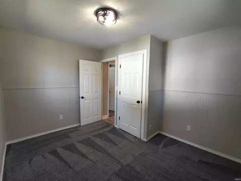 627 E Pine St, Muncie, IN 47303 photo 10