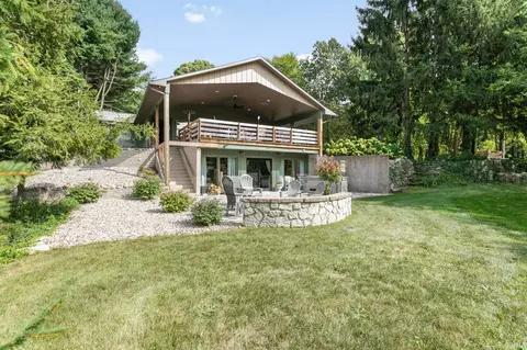 51757 Hickory Rd, Granger, IN 46530 photo 4