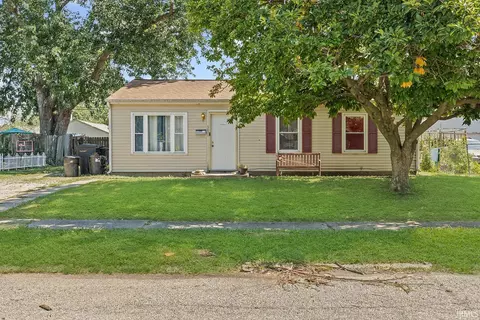 3025 Fairwood Dr, Lafayette, IN 47909