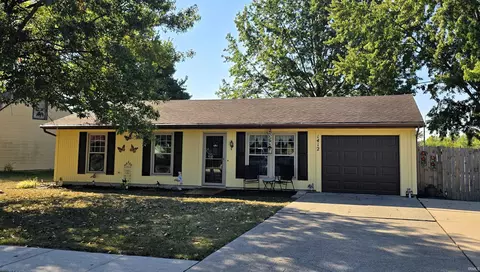 1412 Apricot Ct, Fort Wayne, IN 46825
