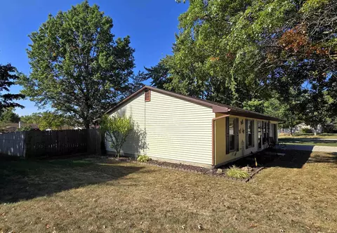 1412 Apricot Ct, Fort Wayne, IN 46825 photo 14
