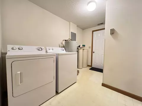 220 E 950 S Rd, Fairmount, IN 46928 photo 10