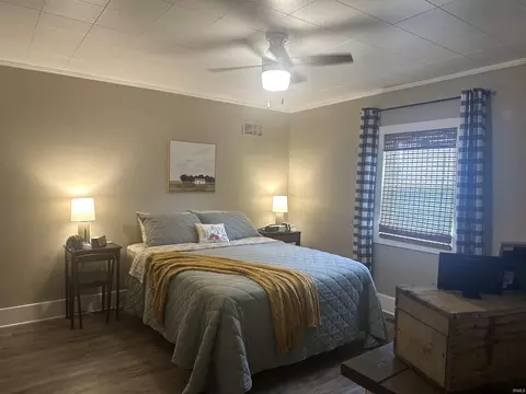 Bedroom - 629 R St, Bedford, IN 47421 photo 1 of 2