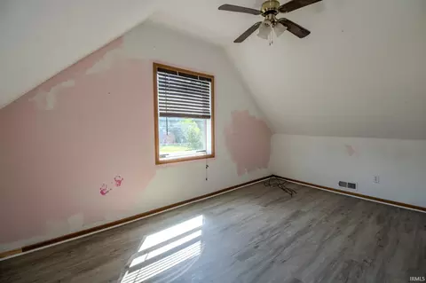 501 W John St, Knox, IN 46534 photo 11