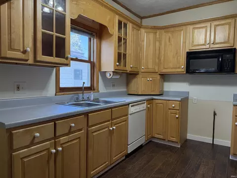 Kitchen - 238 Indiana Ave, Oolitic, IN 47451 photo 1 of 2