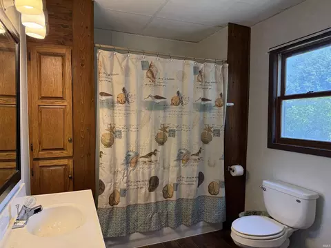 Bath - 238 Indiana Ave, Oolitic, IN 47451 photo 1 of 1