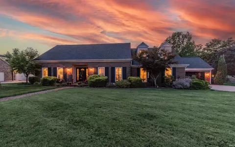 409 E Meade Dr, Evansville, IN 47715