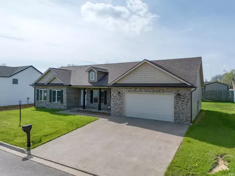 316 Sunset Dr, Mount Vernon, IN 47620