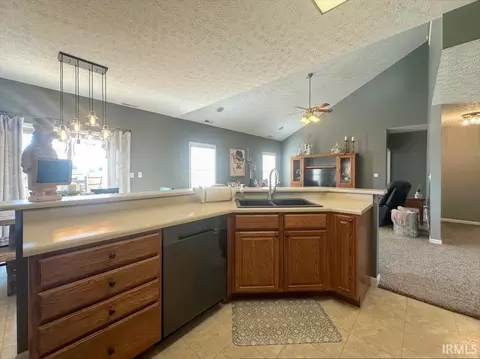 Kitchen - 2721 E 100 S, Tipton, IN 46072 photo 4 of 4