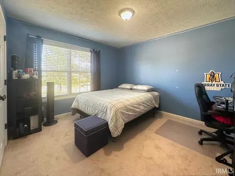 Bedroom - 2721 E 100 S, Tipton, IN 46072 photo 2 of 3