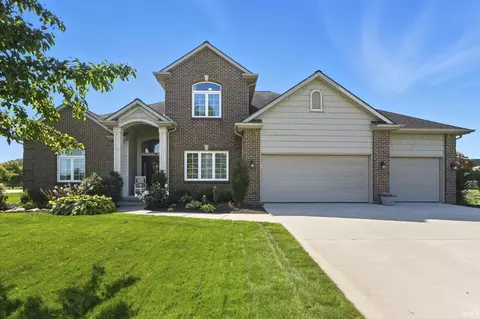 3097 E Prestwick Rd, Winona Lake, IN 46590