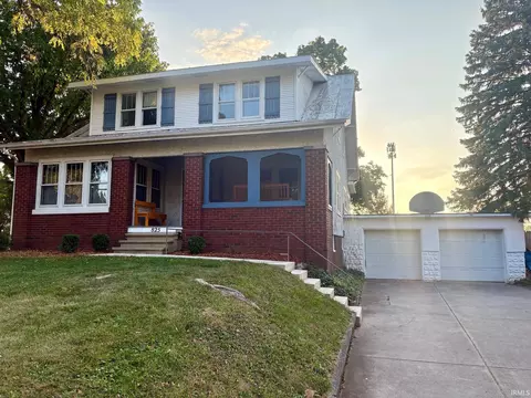 825 N Indiana Ave, Auburn, IN 46706
