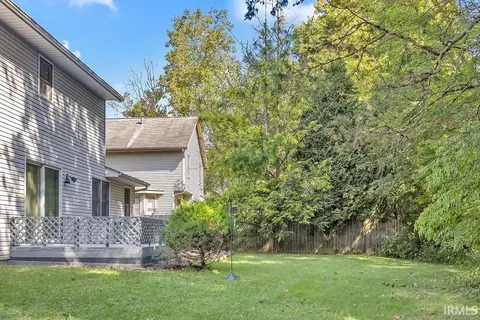 4306 E Whitley Dr, Bloomington, IN 47401 photo 6