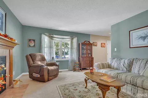 4306 E Whitley Dr, Bloomington, IN 47401 photo 8