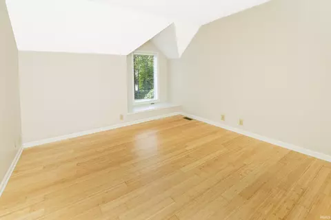2400 E Boston Rd, Bloomington, IN 47401 photo 33